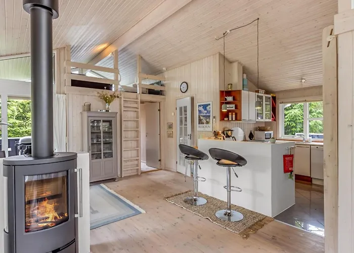 Anouk - 2km From The Sea By Interhome *